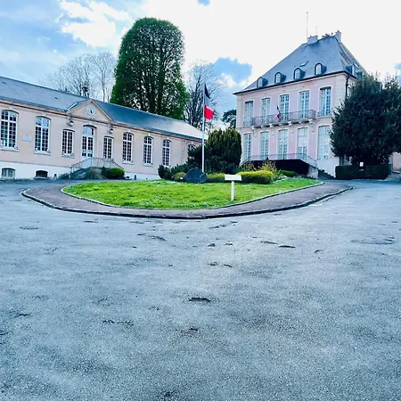 Apartment Renove Et Tres Fonctionnel, Marly-le-Roi