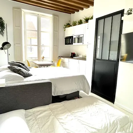 Renove Et Tres Fonctionnel, Apartment Marly-le-Roi